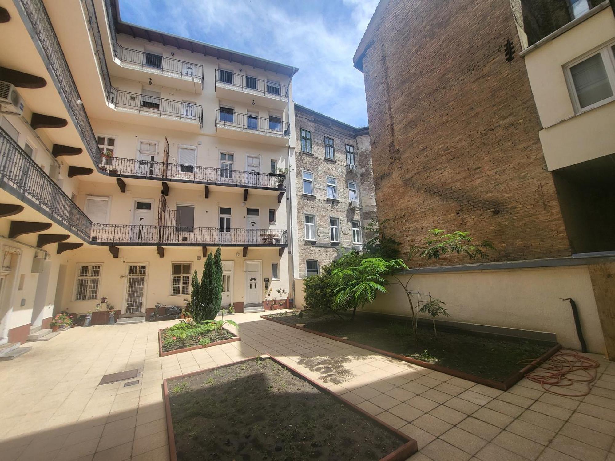 Rottenbiller Gardens 1 Appartement